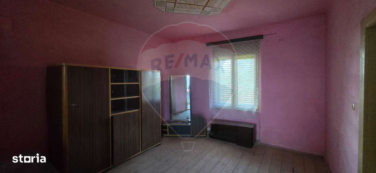 Casă de vânzare în Grăniceri aproape de Arad - Imagine principală: 5/20
