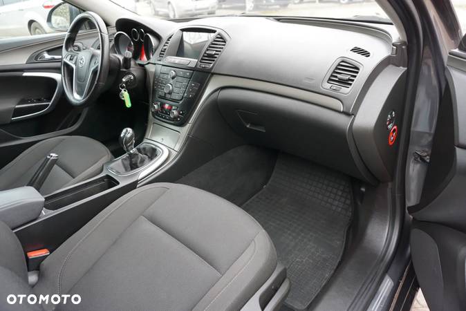 Opel Insignia 2.0 CDTI - 15