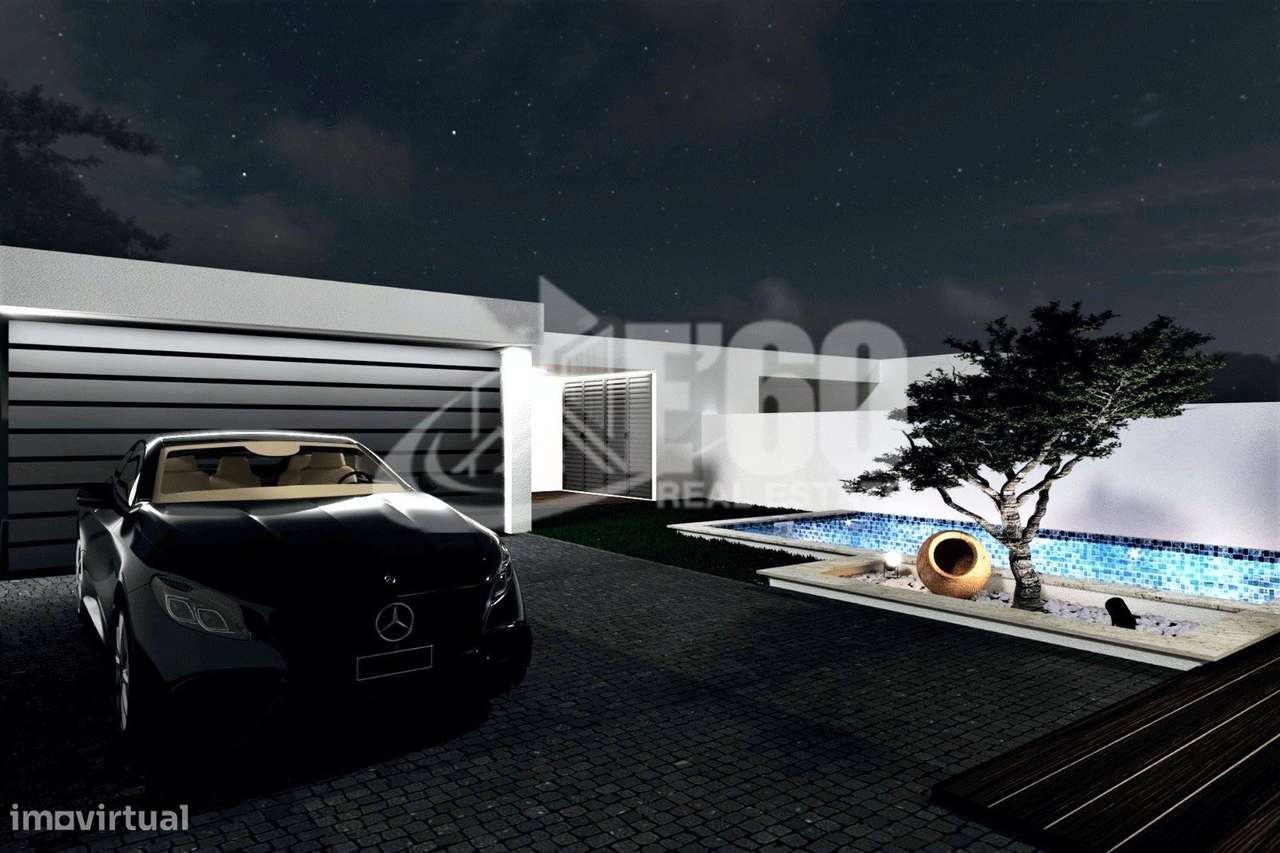 MORADIA T3 C/ PISCINA EM SÃO FELIX DA MARINHA-12