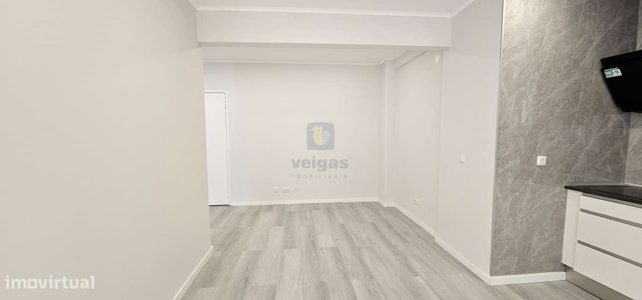 Apartamento T1 na Venteira, Amadora-18