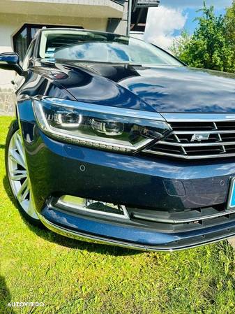 Volkswagen Passat Variant 2.0 TDI DSG 4Motion Highline - 10