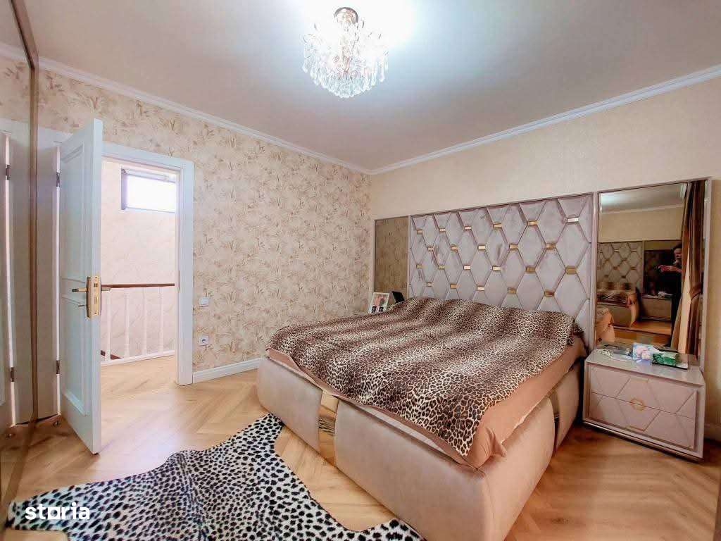 Casă Triplex 5 Camere, Strada Silvia, Doamna Ghica - Imagine principală: 4/12