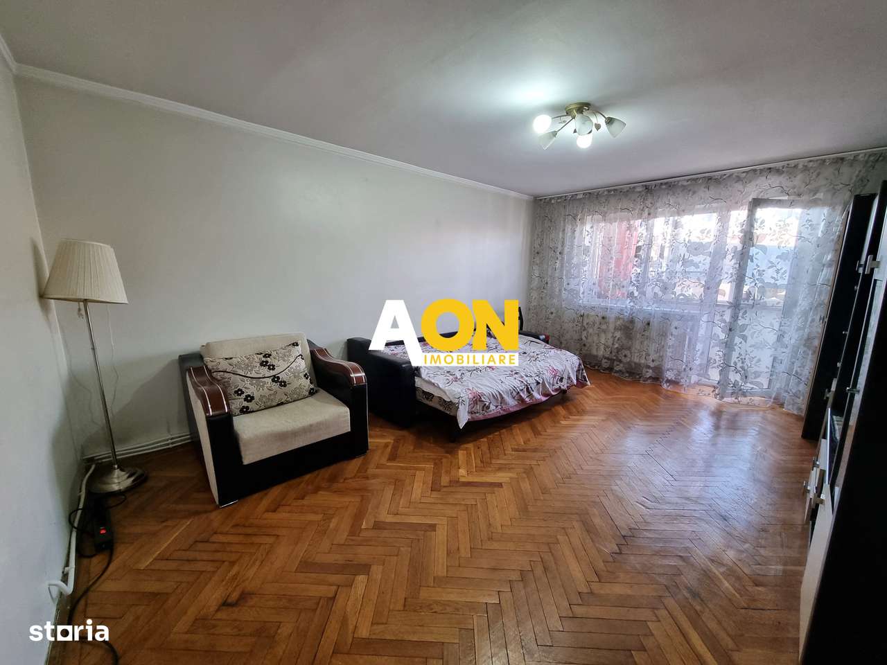 De inchiriat apartament 3 camere, zona Piata, Cetate - Imagine principală: 3/14