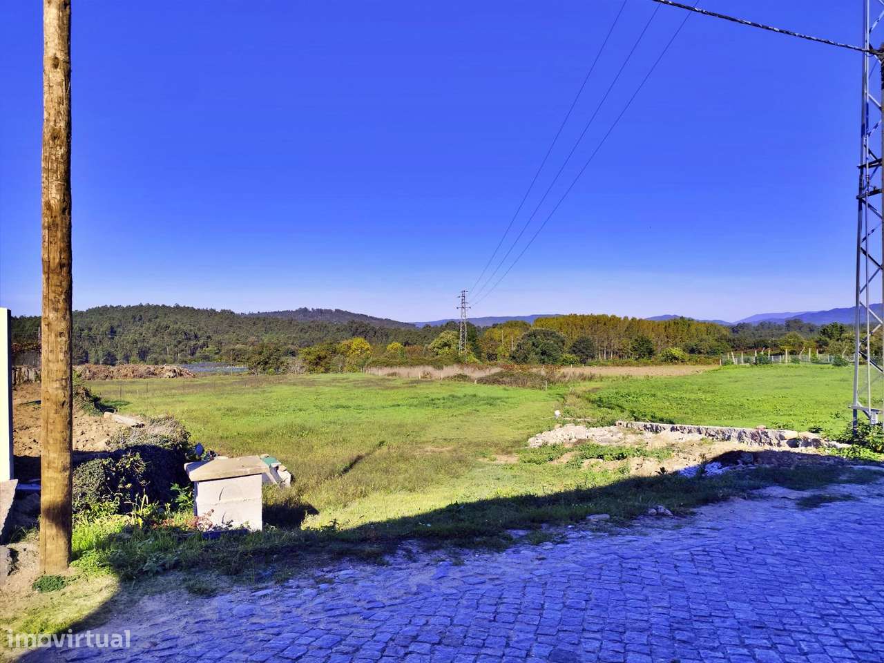 Terreno, Braga, Barcelos, Alheira e Igreja Nova - Grande imagem: 2/12