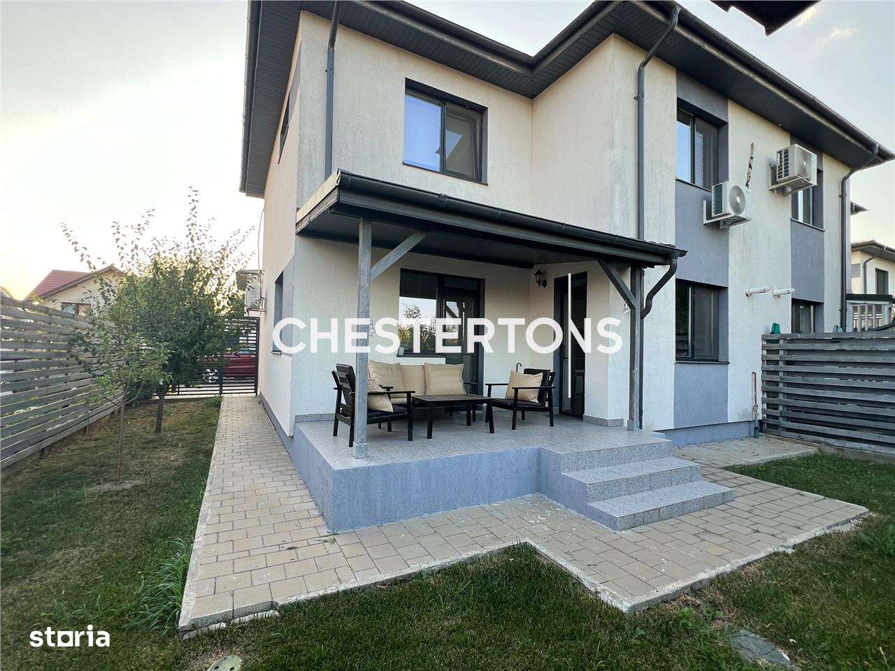 Domnesti  Vila premium 4 camere, curte, foisor, pod 3 locuri de parcar