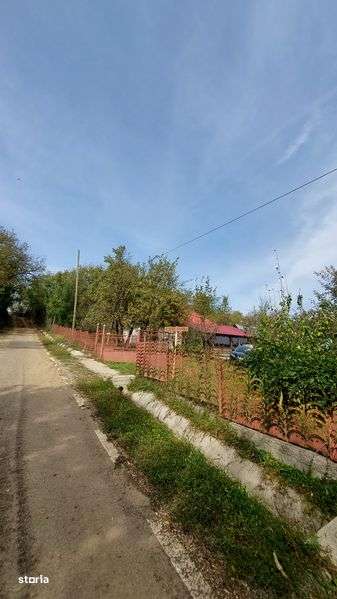 Vand casa + teren in Mociu - Imagine principală: 5/5