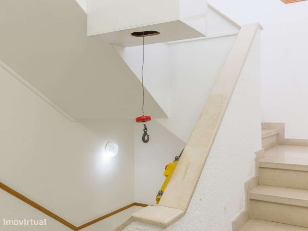 Apartamento T4 - Zona Premium - Seixal-29