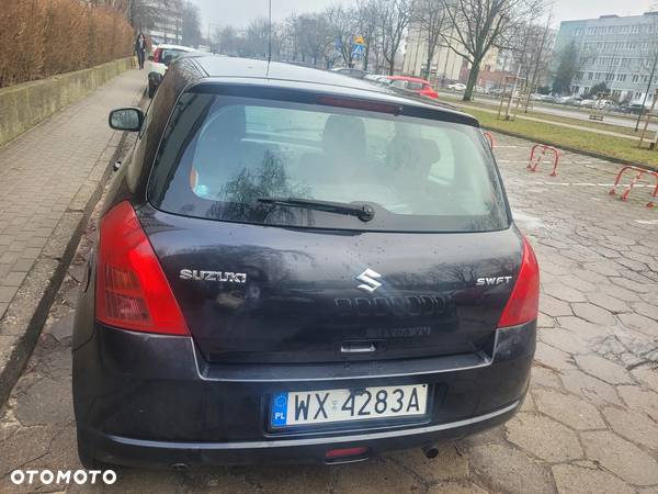 Suzuki Swift 1.3 A-M-T Comfort - 4