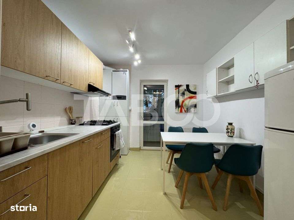 Apartament 3 camere decomandate cu 2 bai cu balcon zona Piata Zorilor - Imagine principală: 3/14