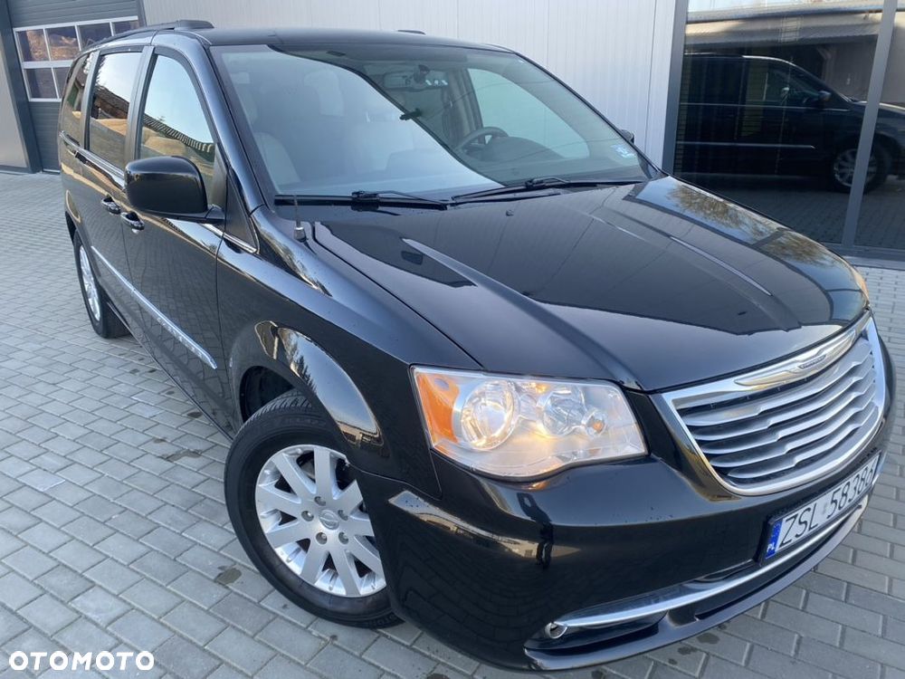 Chrysler Town and Country