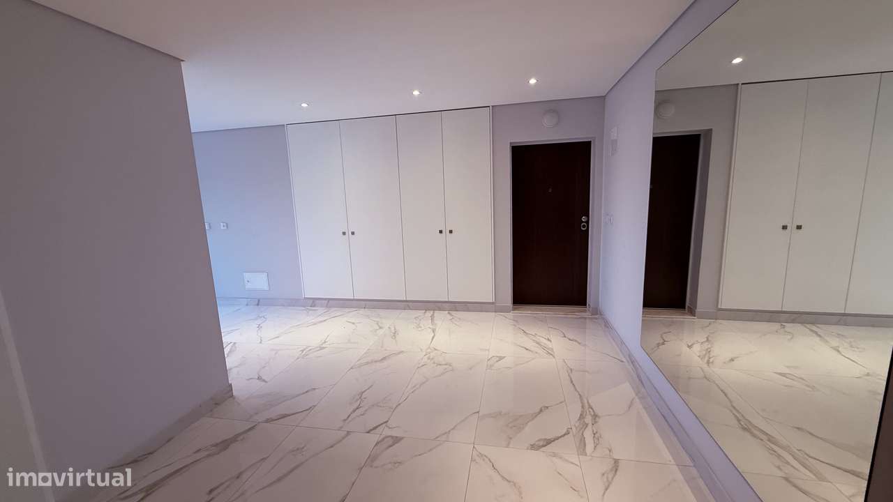 [Apartamento] - T1 - junto a Belas Clube Campo - Grande imagem: 5/26