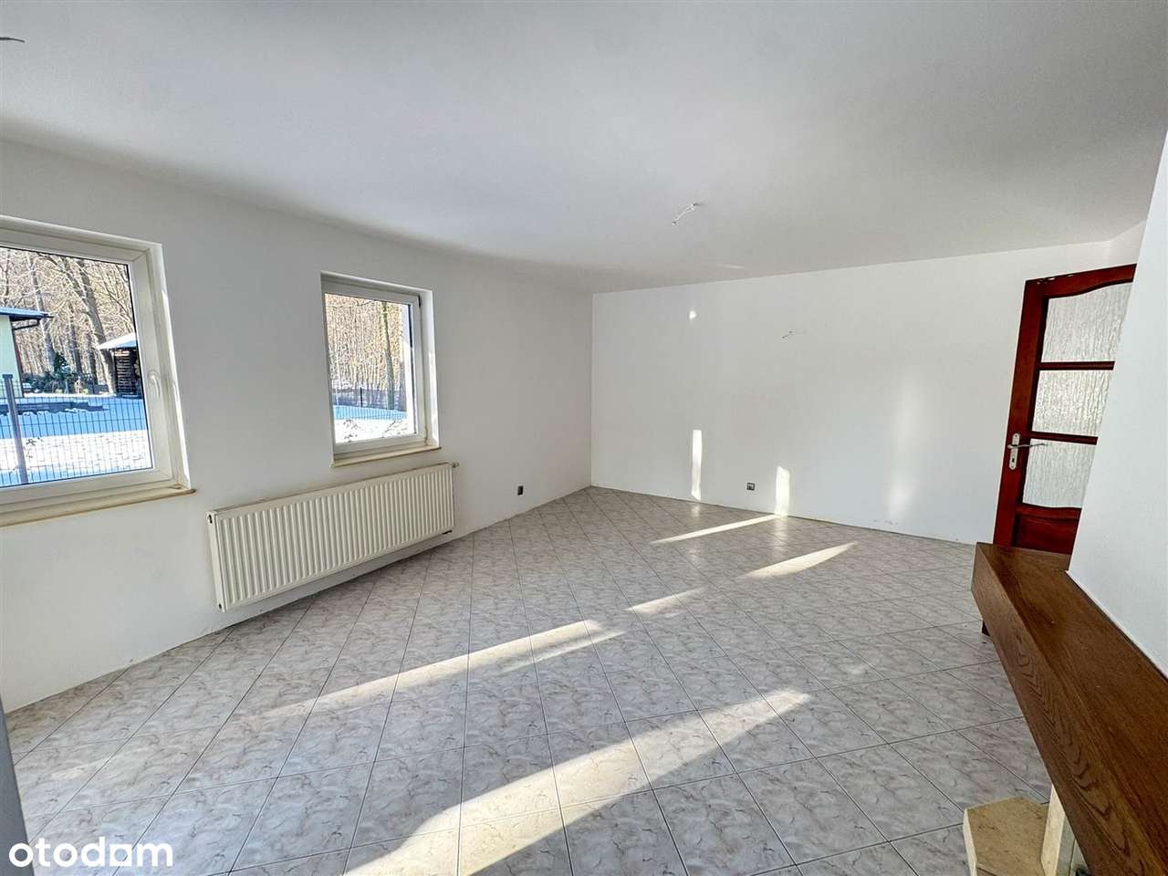 ***Dom jednorodzinny ze świetnym dojazdem***-4