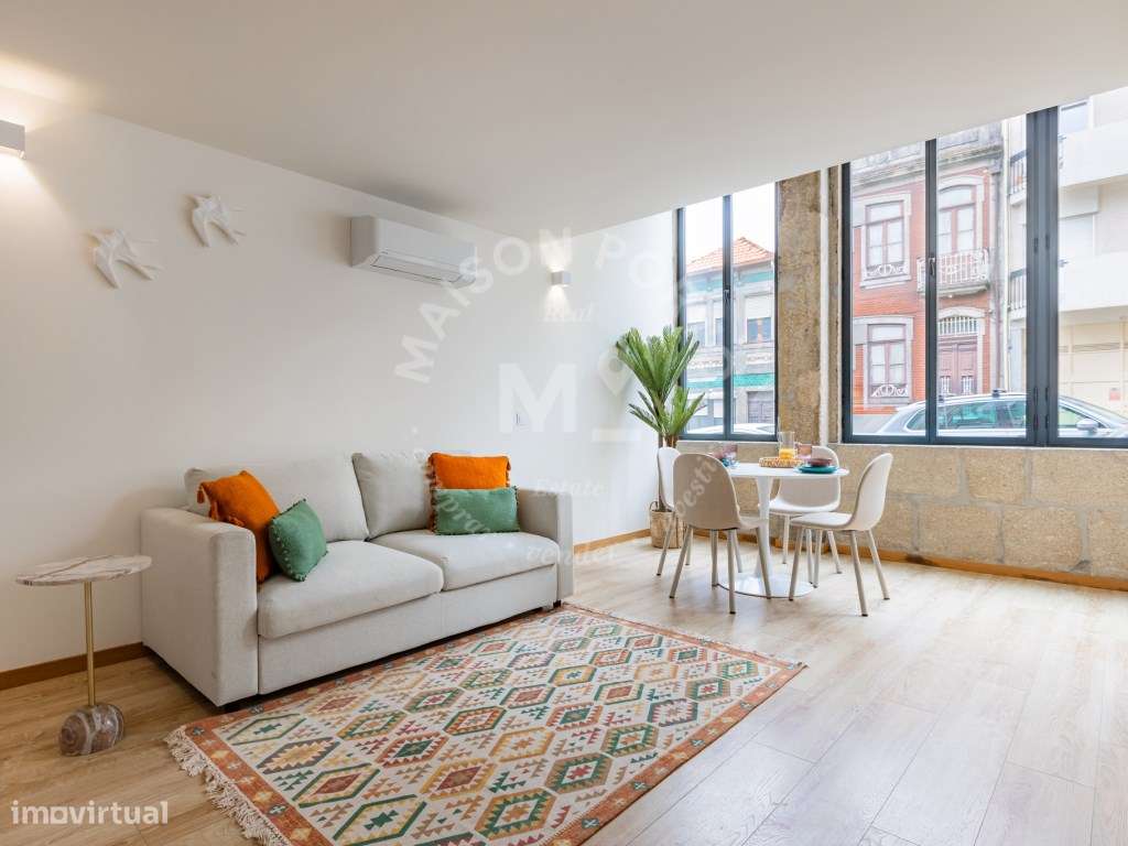 Apartamento T1 Duplex Totalmente Equipado e Mobilado no Bonfim, Porto-5