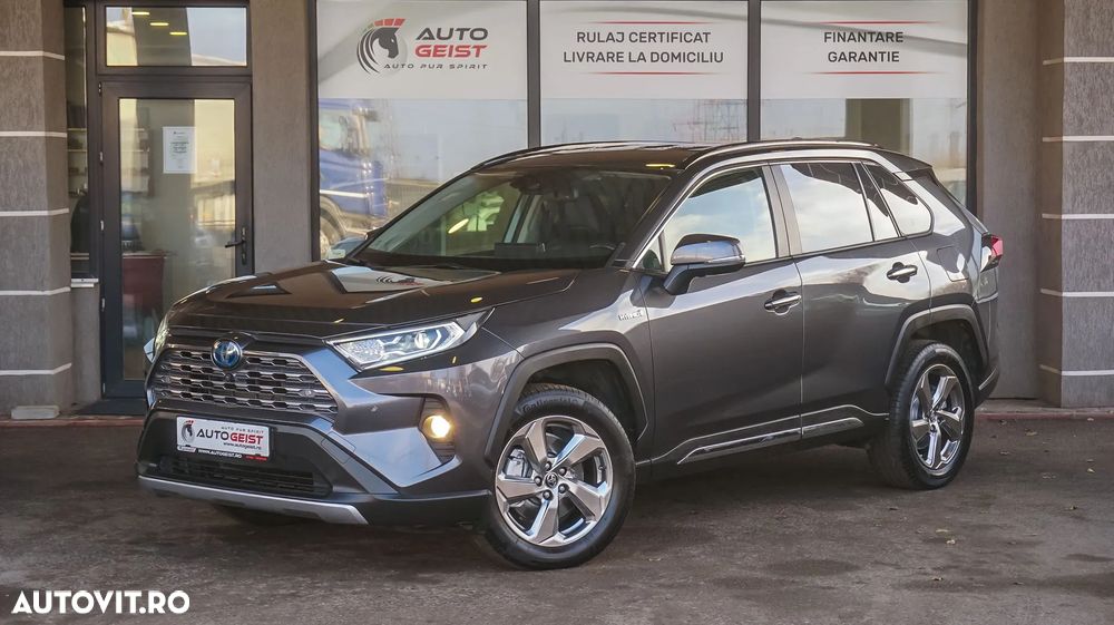 Second hand Toyota RAV4 - 29 990 EUR, 86 000 km - Autovit