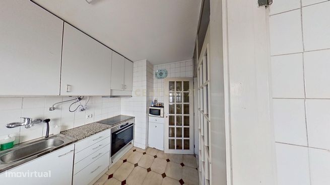 T3 duplex para venda. Porto, Av. Fernão de Magalhães-6