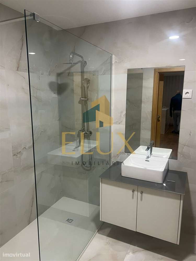 Apartamento T3 Venda em Caldas de Vizela (São Miguel e São João),Vizel-9