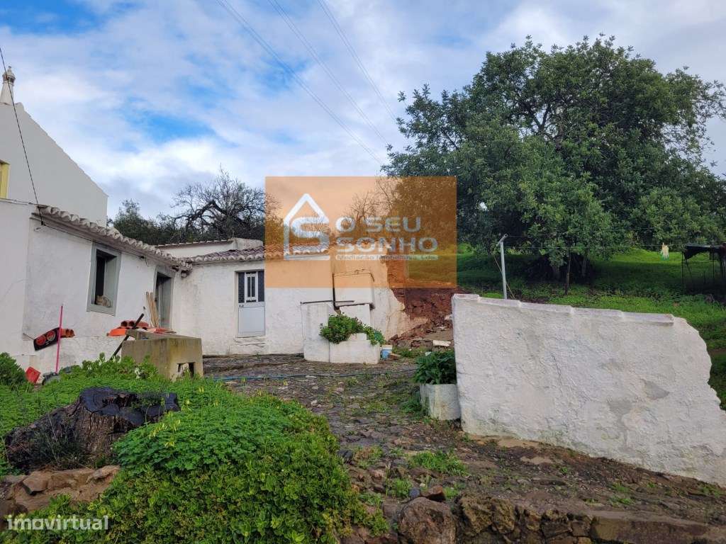 Casa de Campo Geminada para Recuperação Total - Grande imagem: 5/20