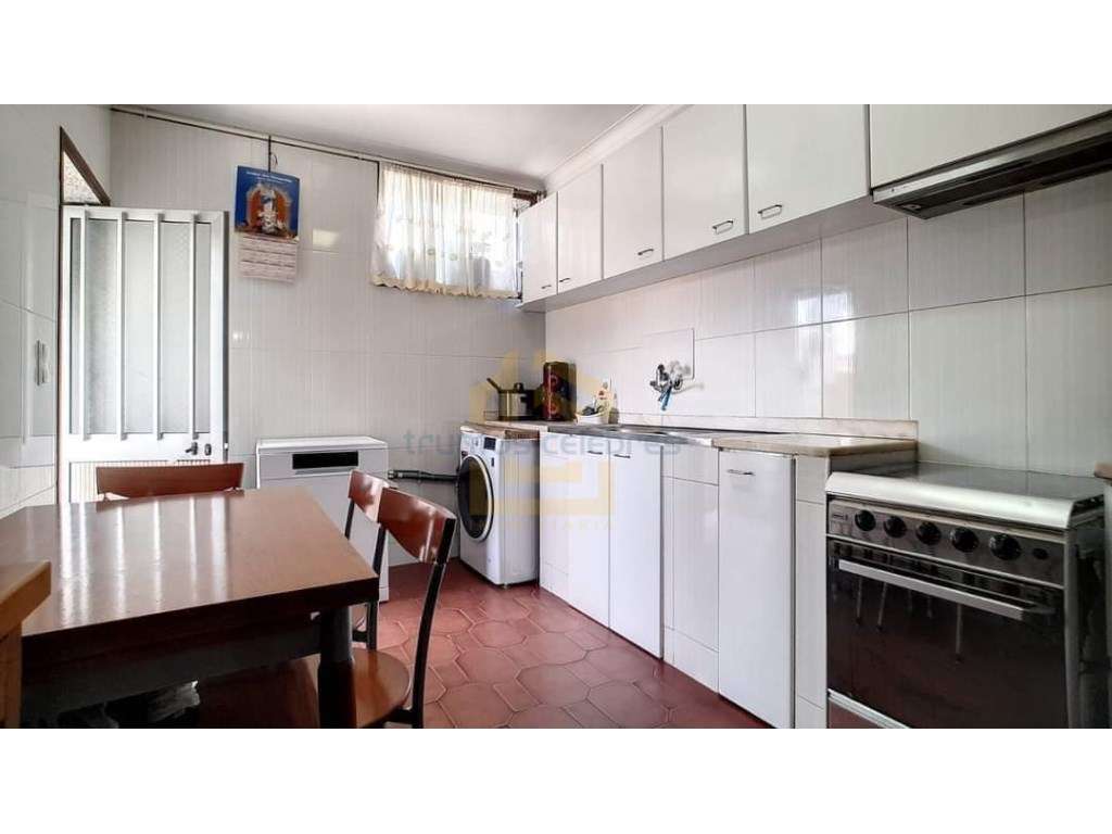 Moradia Bi-Familiar V7 nas Caxinas apenas 500 metros da praia e jun...-20