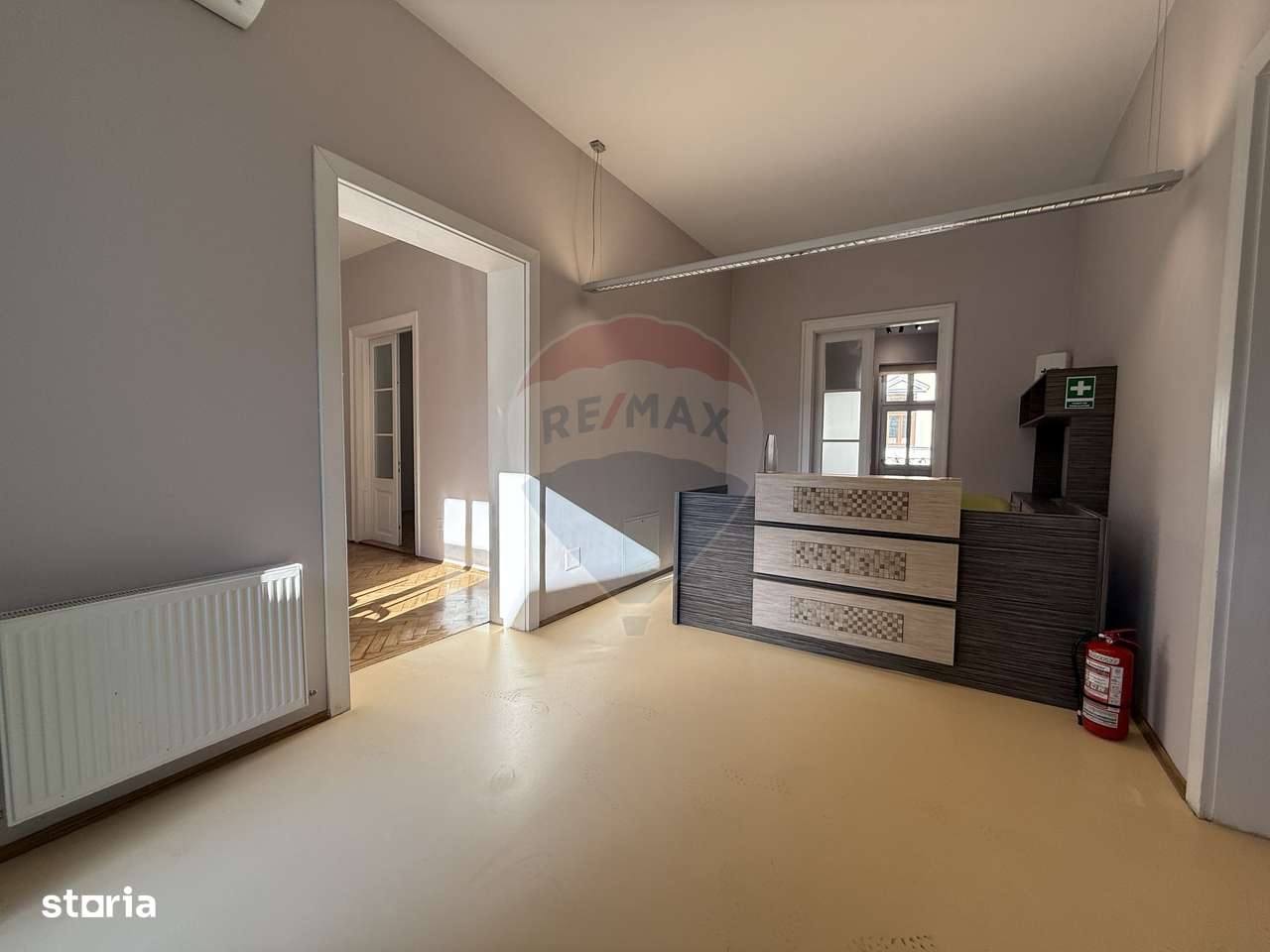 Spațiu elegant de birouri în clădire istorică – Ultracentral - Imagine principală: 4/20