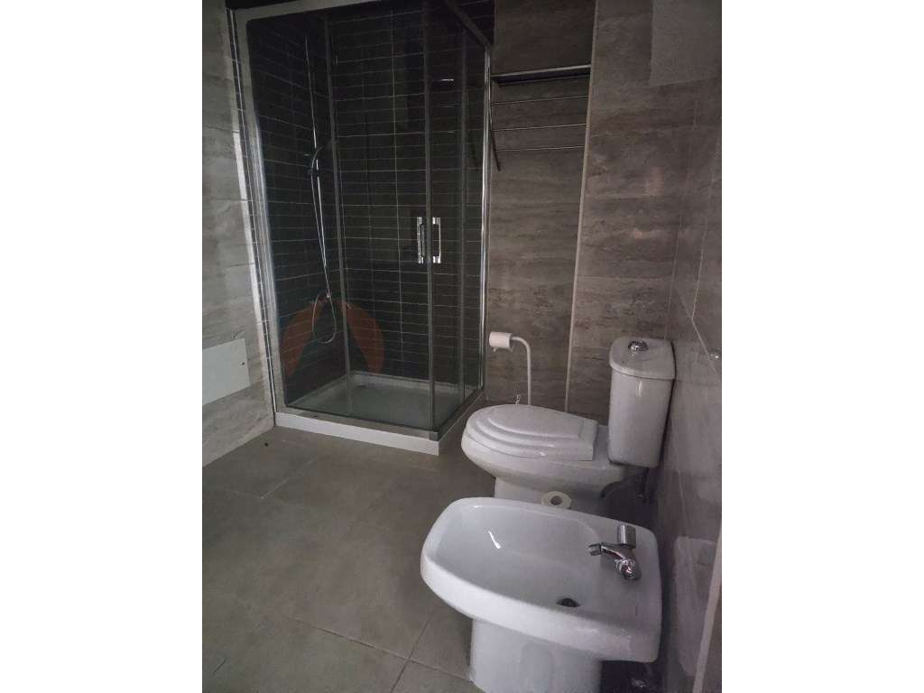 EXCLUSIVO | T2 COM 82m², ELEVADOR E LAREIRA NO VALE DO COBRO - SETÚ...-17