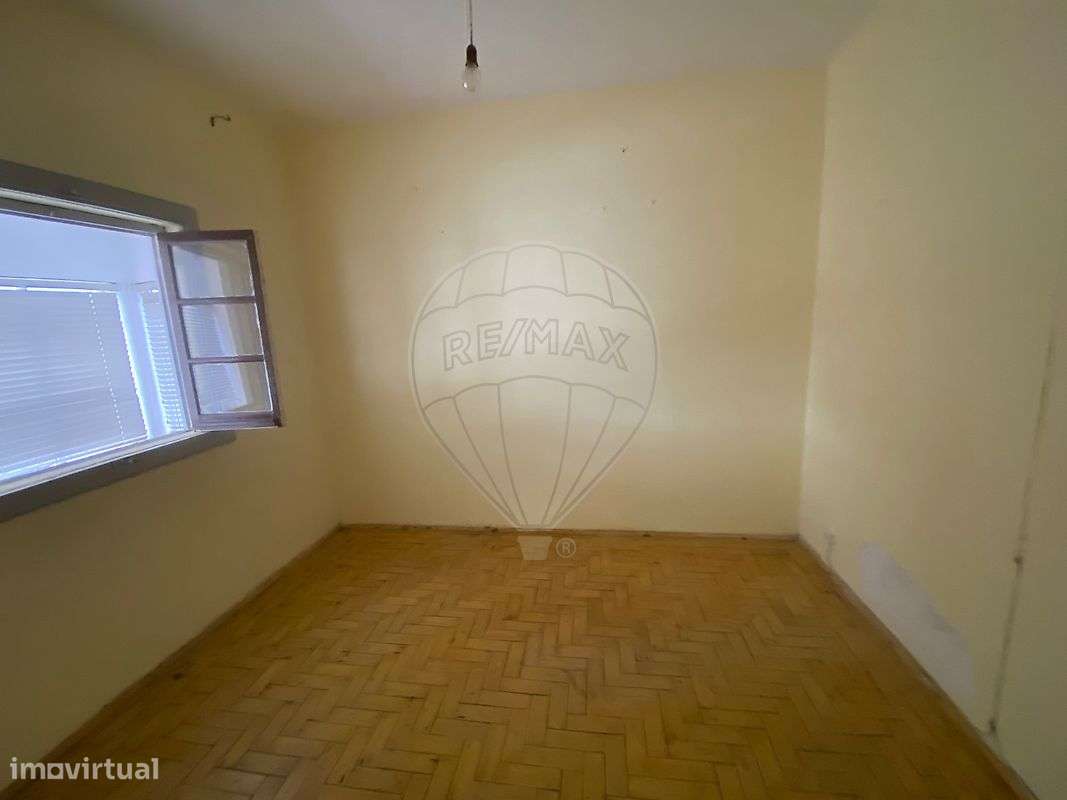 Moradia T2 para venda - Grande imagem: 3/12