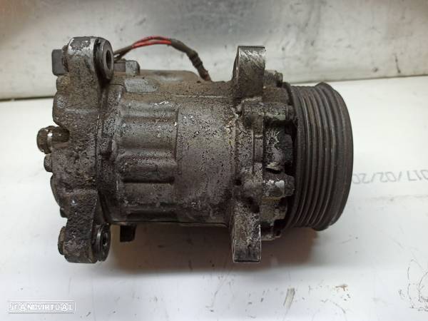 Compressor Do Ac Volkswagen Polo (6N1) - 1