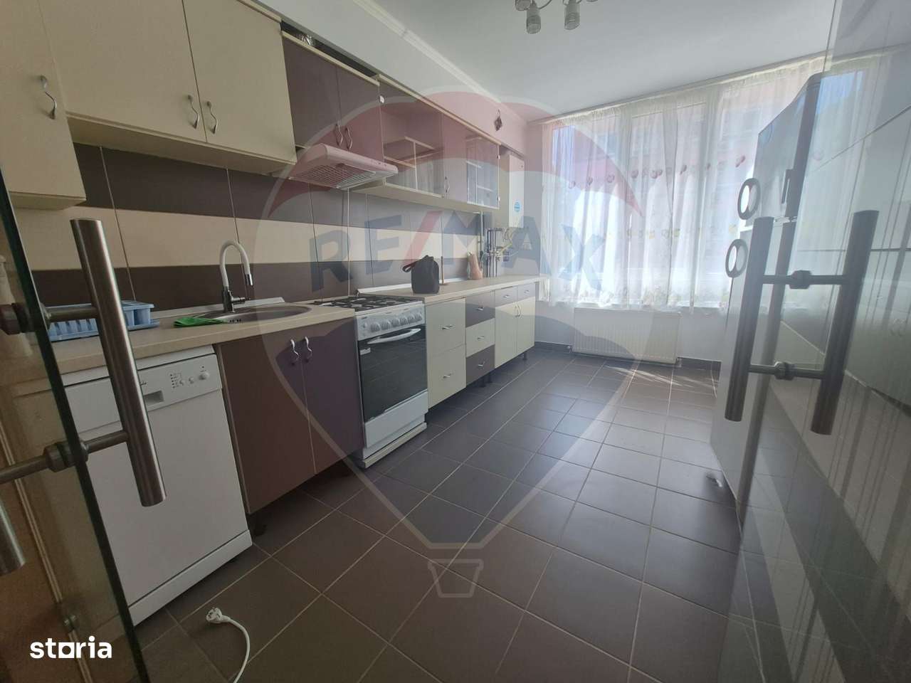 Apartament 2 camere Ared Uta - Imagine principală: 4/8