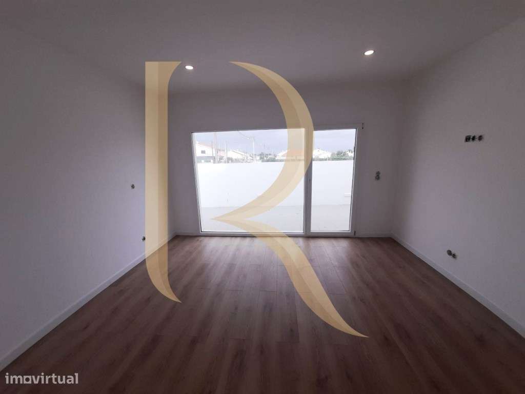 Moradia nova térrea isolada T3 com piscina e garagem em Brejos de A... - Grande imagem: 5/17