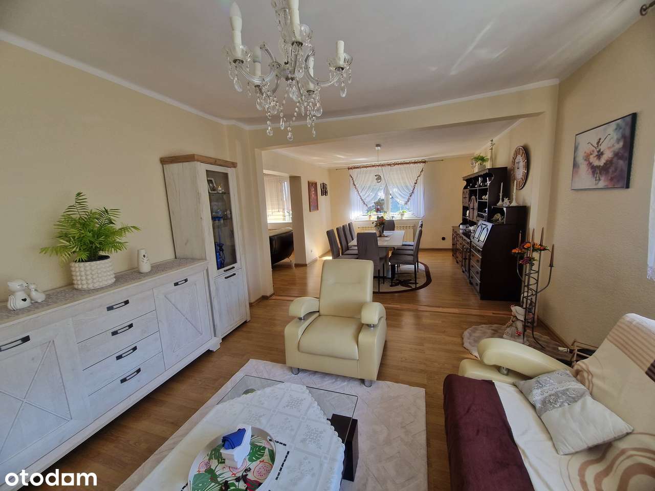 PIĘKNY DOM OTOCZONY ZIELENIĄ DO ZAMIESZKANIA OD ZARAZ W  RADLINIE-9