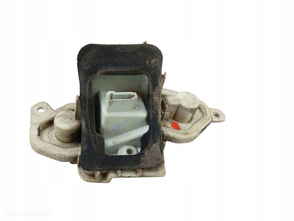 WKŁAD LAMPY PRAWY TYŁ OPEL VECTRA C KOMBI (02-05) - 3