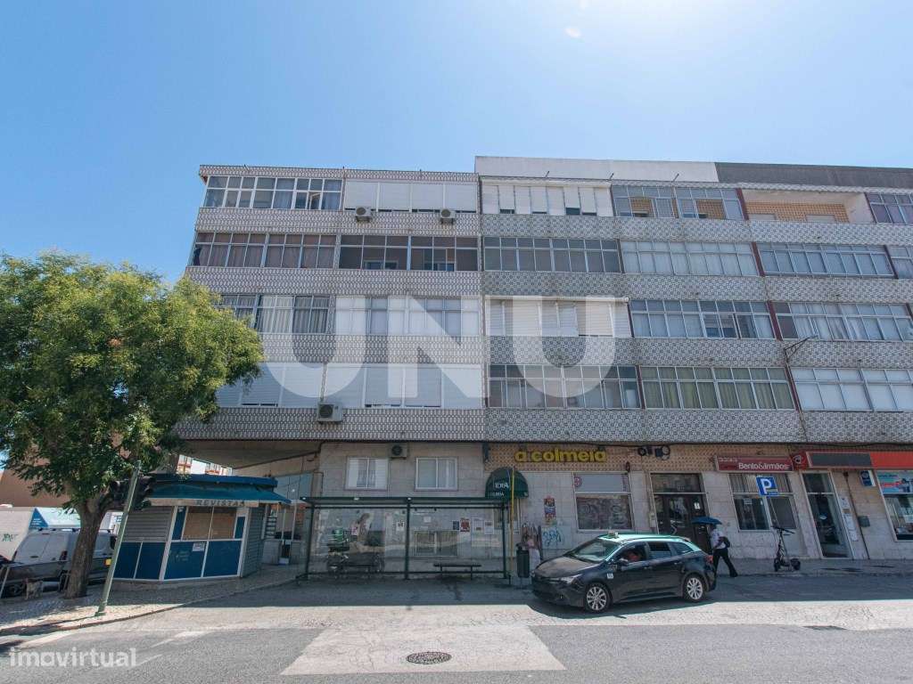 Apartamento T2 remodelado em Vialonga!-18