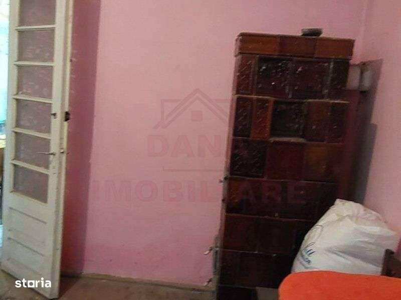 CASĂ IABLANIȚA,JUD. CARAȘ-SEVERIN - Imagine principală: 5/12