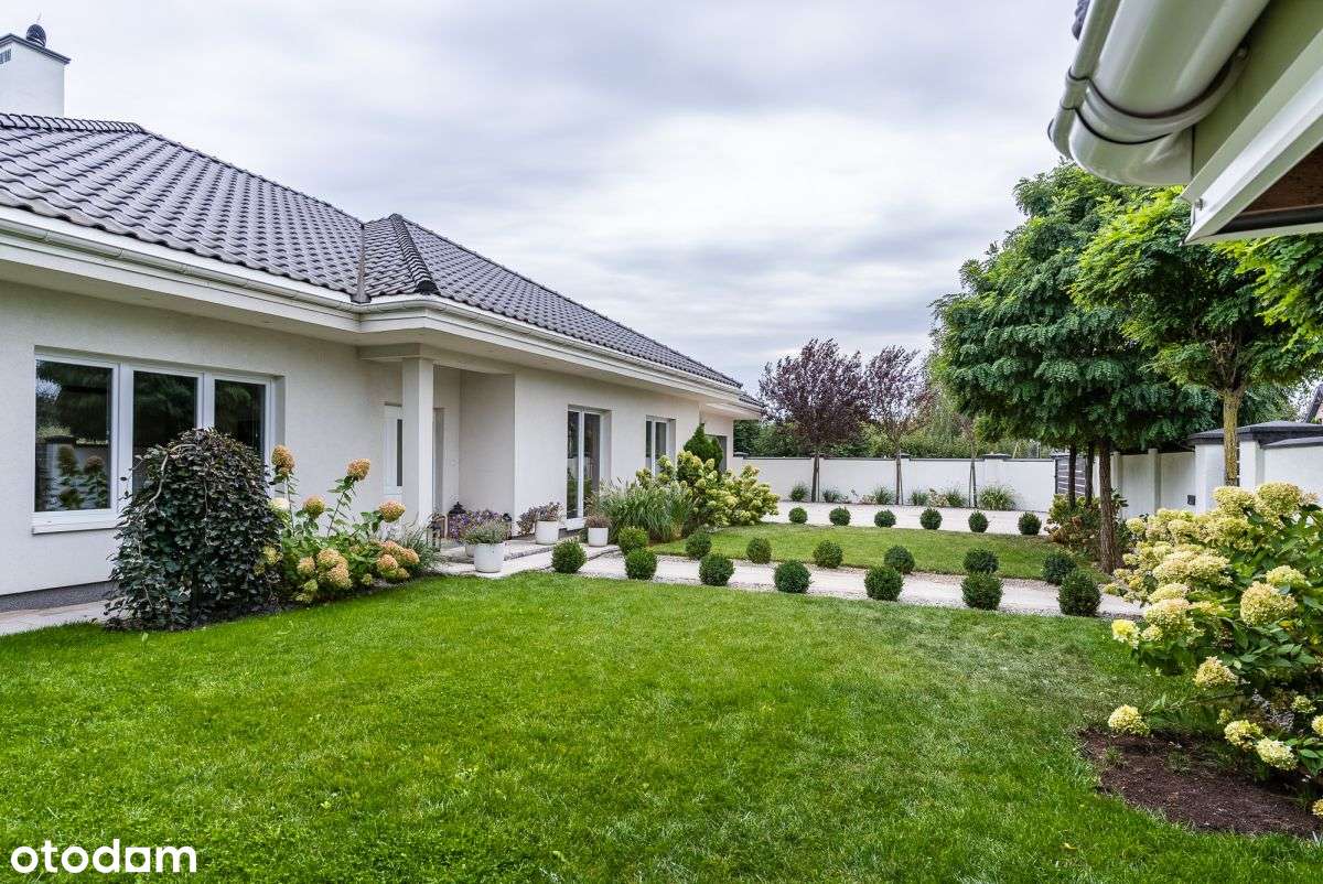 PARTEROWY DOM 242 M2 W AMERYKAŃSKIM STYLU!-13