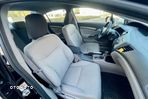 Honda Civic 1.8 Executive - 10