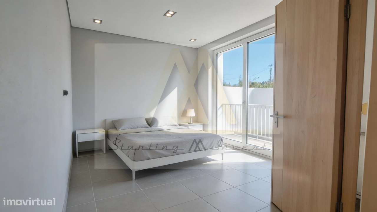 Moradia com terreno em estado de ruína na freguesia de Retorta em V...-11