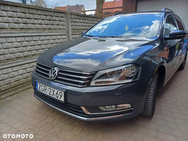 Volkswagen Passat 2.0 TDI Comfortline - 7