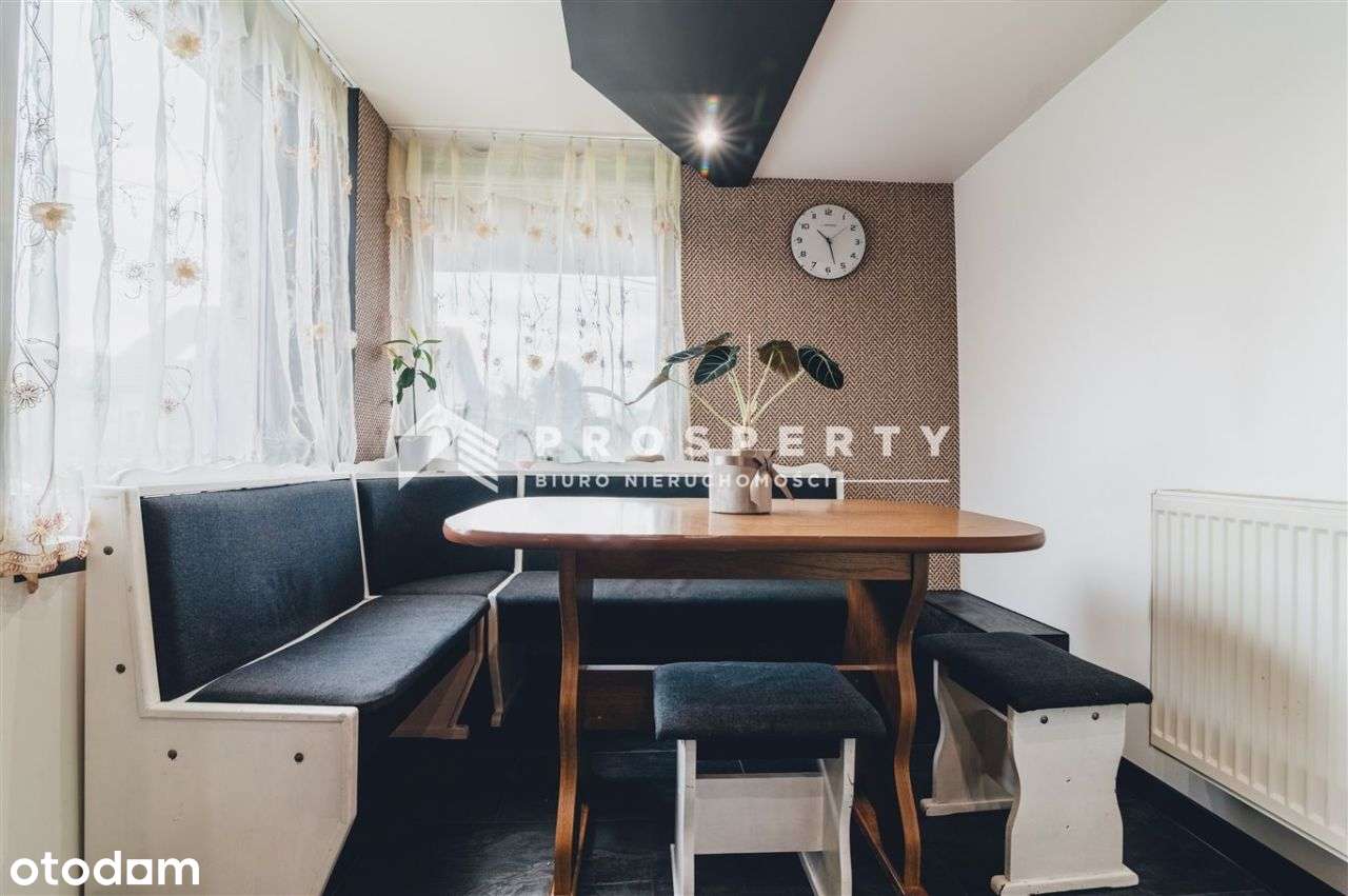 Funkcjonalny, piękny dom z ogrodem 328m2-8