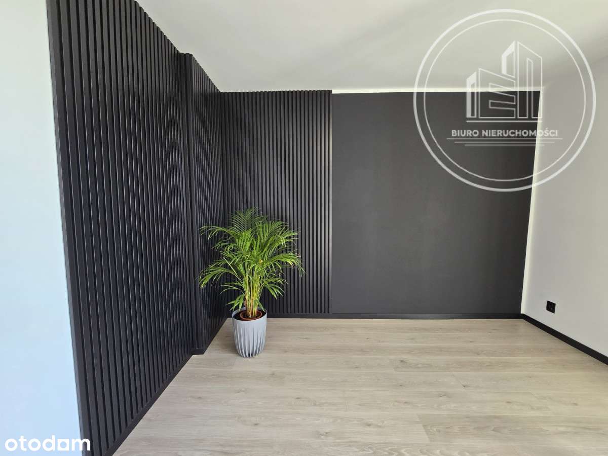 Mieszkanie trzy pokojowe w centrum miasta-3