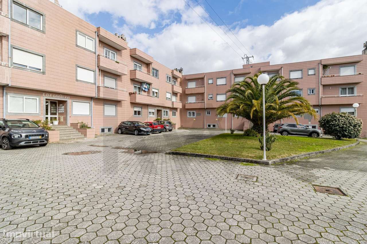 - ̧ | ̃ | - Grande imagem: 2/25