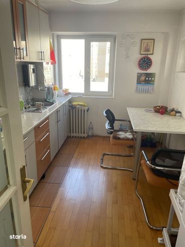 De vanzare apartament 4 camere ultracentral-8