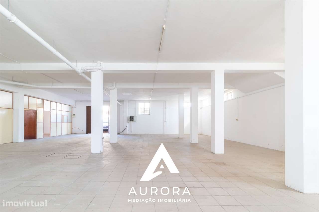 Armazém  Arrendamento em Oliveira de Azeméis, Santiago de Riba-Ul, Ul, - Grande imagem: 5/10