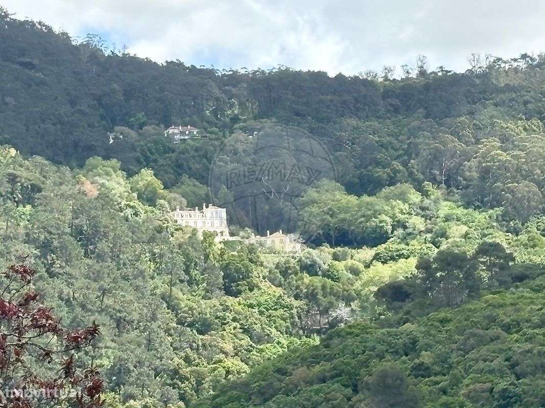 Moradia T6 para venda-25