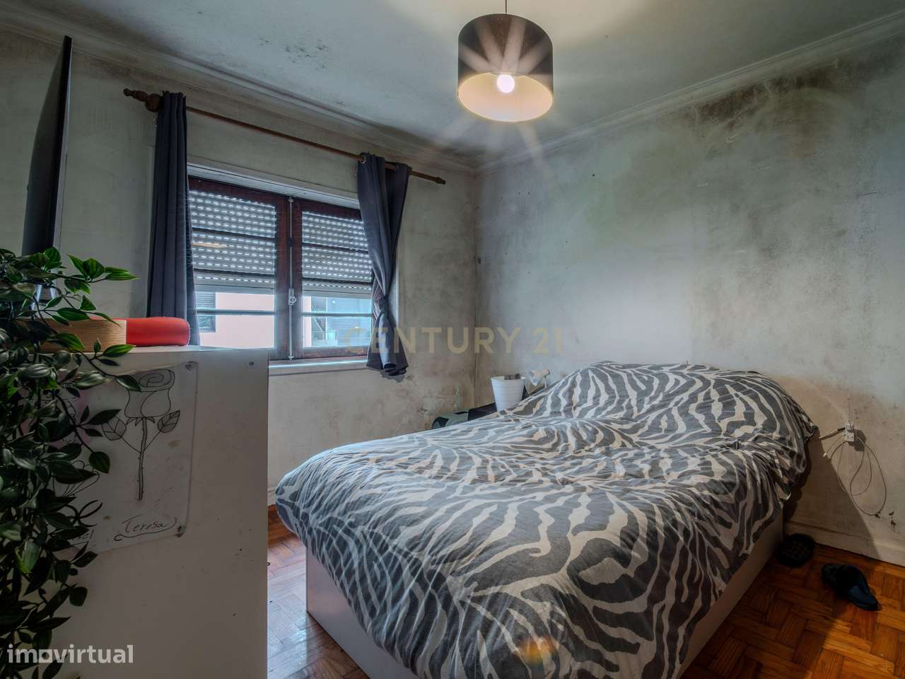 Moradia T3 em Ermesinde com Grande Quintal e Excelente Potencial de In-5