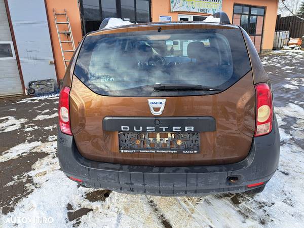 Piese/Dezmembrez Dacia Duster4x2 benzină 1.6i-16v 77kw 105 cp - 10