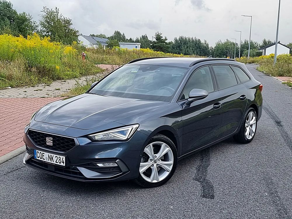 Seat Leon IV (2020 - ) 2.0 TDI DSG FR 2022