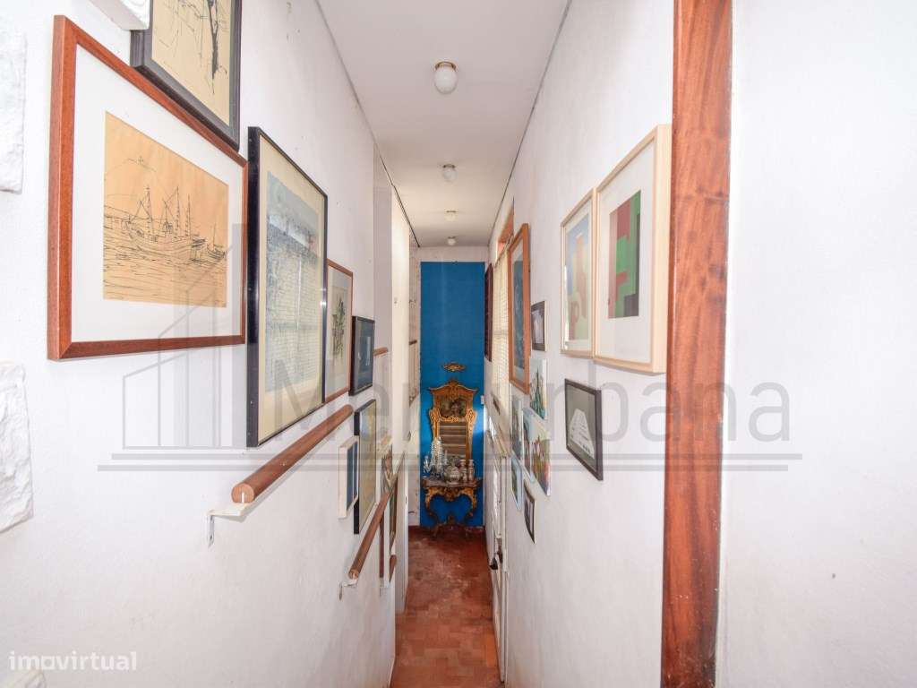 MORADIA INDEPENDENTE NO ESTORIL COM VISTA MAR-45