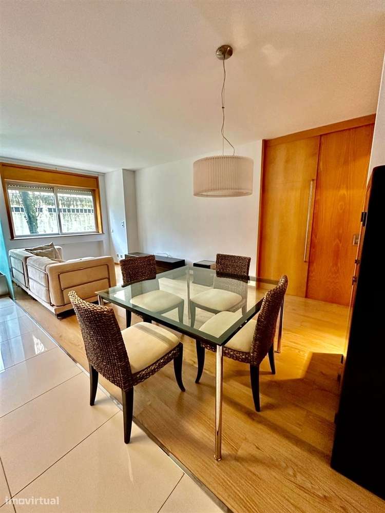 T1 no Aviz mobilado p/ arrendar c/ lugar de garagem - Grande imagem: 5/14