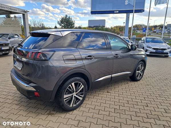 Peugeot 3008 1.2 PureTech Allure S&S - 3