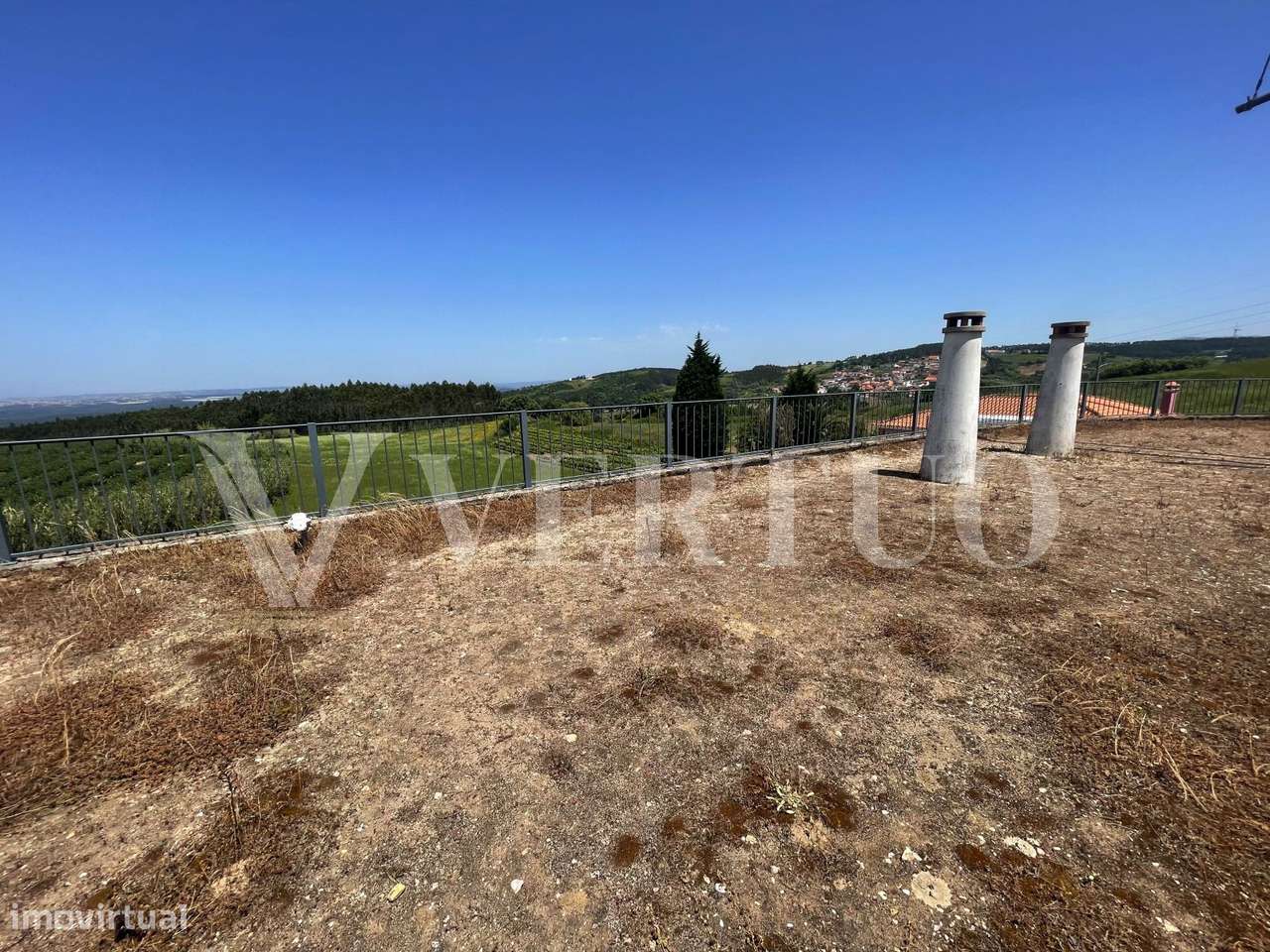 Moradia com Moinho de Vento e Piscina | Torres Vedras-38