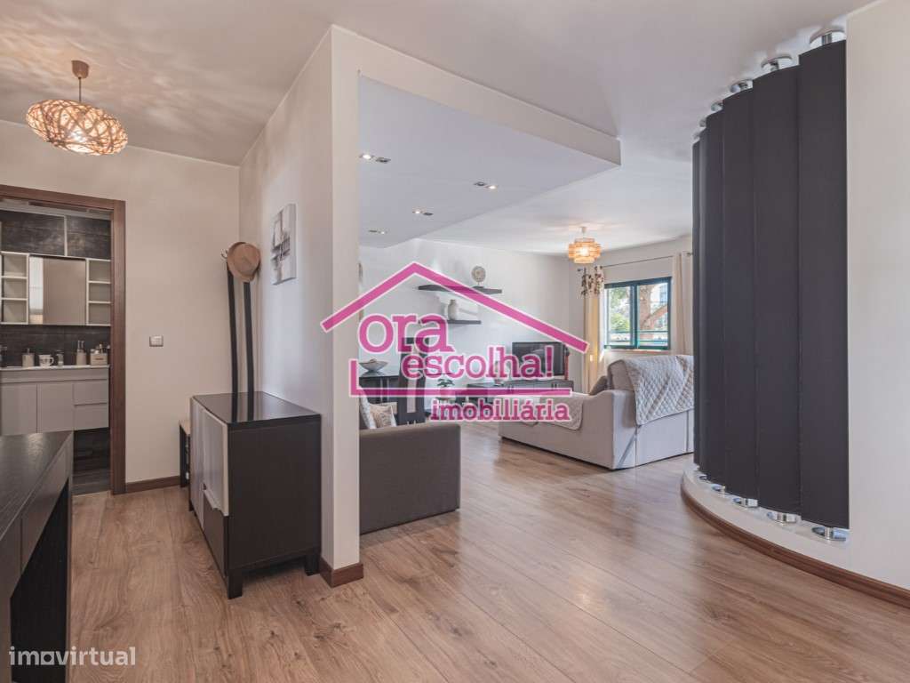 Apartamento T2 + 1 de 2011 com 104 m2 e arrecadação individual na A...-6